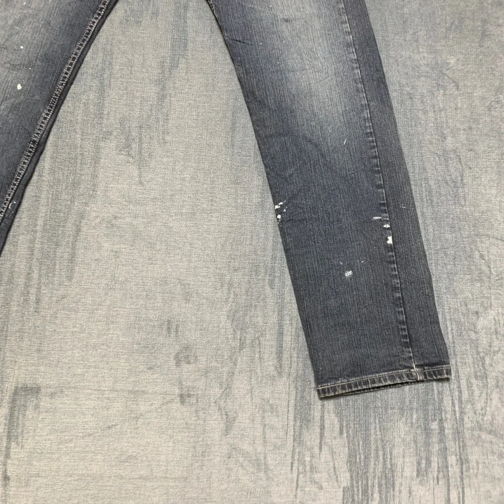 Levi's 505 Jeans Mens 34x32 Blue Denim Dark Wash Comfort Regular Fit Bootcut Leg